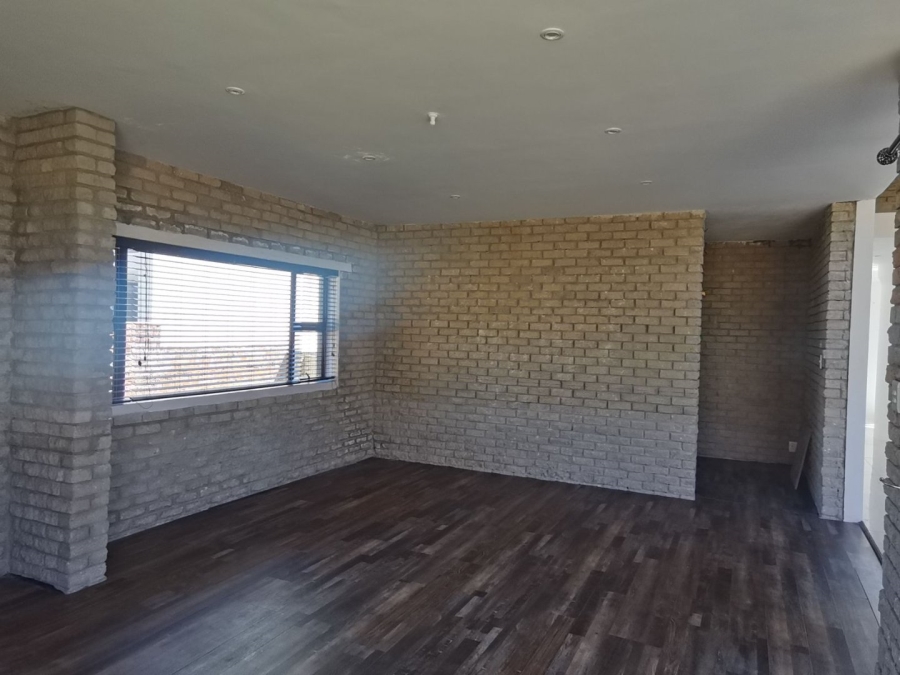 5 Bedroom Property for Sale in Royalston Residential Estate and Wildlife Reserve Eastern Cape